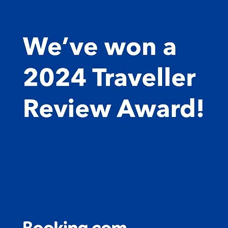 Διαμέρισμα Stylish Black And White Loft *